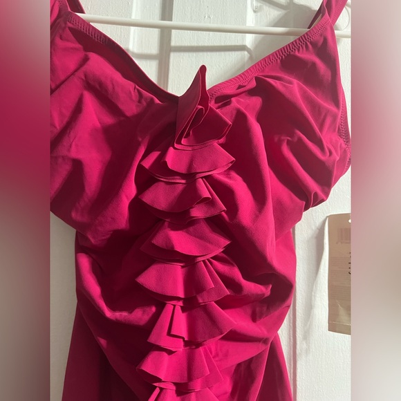 Pink Ruffled Swimsuit Top - Picture 2 of 4